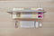 Monitorstandaard met snellader en draadloos opladen voor 3-in-1 apparaten POUT EYES 8 witte kleur