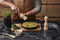 Le Creuset Koekenpan Signature - Ø 28 cm - Geëmailleerde Anti-aanbaklaag - Mat Zwart