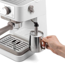 DeLonghi EC260.W - Automatische/handmatige espressomachine - 1 liter watertank - 2 kopjes