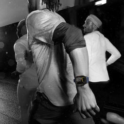 Apple Watch Ultra 2 - Smartwatch - 49mm Always-On Retina - Titanium Zwart