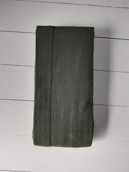 Linen & More - Tafelkleed 'Indi' (140cm x 250cm, Army Green)