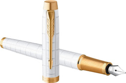 Parker IM Premium vulpen | Pearl met gouden detail | Medium penpunt met blauwe inkt navulling | geschenkdoos