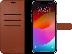 Valenta iPhone 15 - Book Case - Handgemaakt leer - Bruin