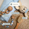 Love Nest Kraamcadeau - Baby Geschenkset 5-delig - Bijtring Rammelaar Speenkoord Knuffeldoekje - Bruin