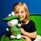 Tante Trijn - Knuffel 28 cm - Zacht en perfect voor avontuur - Wit groen rood