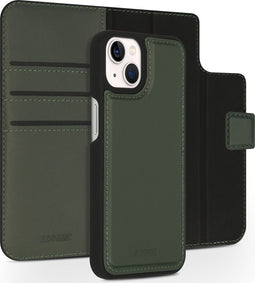 Accezz Hoesje Geschikt voor iPhone 13 Hoesje Met Pasjeshouder - Accezz Premium Leather 2 in 1 Wallet Bookcase - Groen