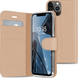 Accezz Hoesje Geschikt voor iPhone 13 Pro Max Hoesje Met Pasjeshouder - Accezz Wallet Softcase Bookcase - goud