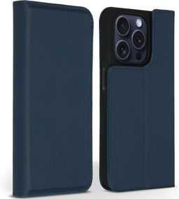 Accezz Hoesje Geschikt voor iPhone 15 Pro Hoesje Met Pasjeshouder - Accezz Premium Leather Slim Bookcase - Blauw