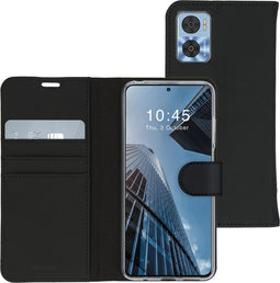 Accezz Hoesje Geschikt voor Motorola Moto E22 Hoesje Met Pasjeshouder - Accezz Wallet Softcase Bookcase - Zwart
