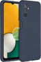 Accezz Hoesje Geschikt voor Samsung Galaxy A13 (5G) / A04s Hoesje Siliconen - Accezz Liquid Silicone Backcover - Donkerblauw