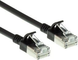ACT Zwarte 1 meter LSZH U/FTP CAT6A datacenter slimline patchkabel snagless met RJ45 connectoren DC7901