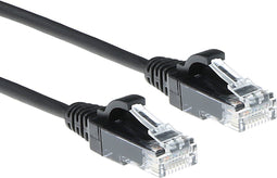 ACT Zwarte 5 meter LSZH U/UTP CAT6 datacenter slimline patchkabel snagless met RJ45 connectoren DC9905
