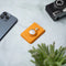 AdroitGoods AirTag Kaarthouder Geschikt Voor Magsafe en iPhone - Pasjeshouder/Wallet - Leder/Geel