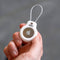 AdroitGoods Hoes Voor Apple AirTag Met Staalkabel - Wit - Airtag-sleutelhanger - Houder - Hanger - Case