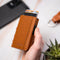AdroitGoods Pasjeshouder 7 Pasjes Portemonnee - Creditcardhouder Met RFID Technologie - Leder/Bruin