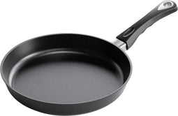 AMT Gastroguss Lichte koekenpan - Ø 24 cm - non-stick coating - inductie geschikt - aluminium - 5 cm hoog