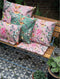 Anna's Collection Sierkussen voor binnen en buiten - bloemenprint - oud roze - 45 x 45 cm - tuinkussen
