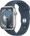 Apple Watch Series 9, 45mm, GPS, Aluminium, Sportbandje M/L, Zilver (Blauw)