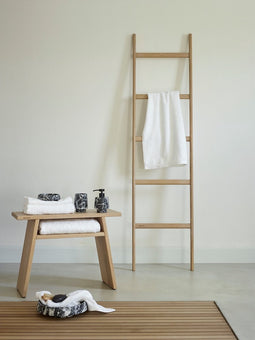 Aquanova Mink Handdoek ladder 166x41.5cm Eik