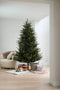 Arkansas kunstkerstboom - 213 cm - groen - Ø 142 cm - 2.846 tips - houten voet
