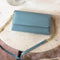 Selencia Hoesje Geschikt voor Samsung Galaxy A52 (4G) / A52s / A52 (5G) Hoesje Met Pasjeshouder - Selencia Eny Uitneembare Vegan Lederen Clutch - blauw