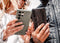 Samsung Galaxy S22 - UAG Outback-BIO - Hard Kunststof Backcover - Groen