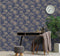 DUTCH WALLCOVERINGS Behang Tropical Trees marineblauw en zilverkleurig