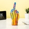 Middelvinger beeldje in graffiti - Bitten Design
