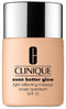 Clinique Even Better Glow Foundation met SPF15 30 ml - CN28 Ivory