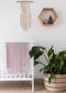 Babydekentje Geruit Oud Roze - 75x110 - Lamswol - TBCo Scotland