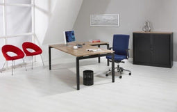 Hoogte verstelbaar hoekbureau Kubus breed 180CM diep 160CM bladkleur Antraciet eiken framekleur Aluminium (RAL9006) wingzijde Rechts