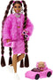 Barbie Extra - Roze Barbie Branded Outfit - Barbiepop