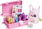 Barbie op reis - Barbiepop met roze koffer en reisaccessoires
