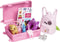 Barbie op reis - Barbiepop met roze koffer en reisaccessoires
