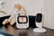Lionelo Babyline 3.2 - Babyfoon Premium - Full HD camera 2.8’’ - 3x zoom - bereik 50 m / 350 m - nachtmodus 7 m - twee-weg communicatie
