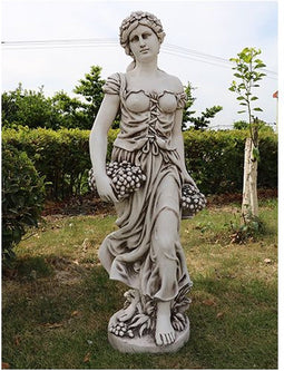 Beeld godin van de zomer