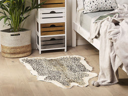 Beliani NAMBUNG - Schapenvel - Bruin - Acryl