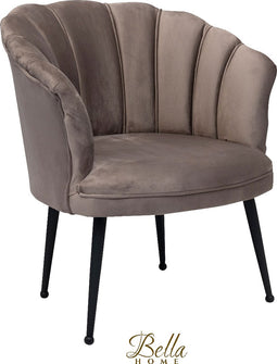 Bella Home Mila - Fauteuil - Velvet - Schelp - Mokka met zwarte poten