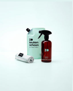 ZO® Keukenreinigerreiniger - 100% Natuurlijk en Vegan Schoonmaakmiddel - Citroen - Duurzaam - Sterke Ontvetter - Startpakket met 10 Navullingen, Doek en Herbruikbare Sprayer