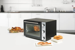 Bestron vrijstaande Oven met 45L volume, Bakoven inlcusief Grillrooster, Draaispit, Bakschaal & Heteluchtfunctie, met 5 programma’s tot max. 230 °C, timer & indicatielampje, 1800 Watt, kleur: zilver / zwart