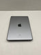 Apple iPad 5e Generatie - Wifi - 9.7 inch - 2048 x 1536 pixels - Spacegrijs