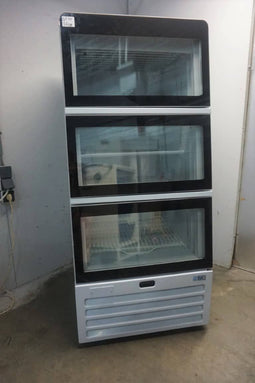 Horeca Vrieskast Vista - 3 Deuren - 4 Leg Plateaus - B 67 x D 79 x H 151 cm