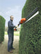BLACK+DECKER GTC1843L20-QW Heggenschaar op steel -18V - 45cm - inclusief accu en lader