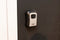 Black & Decker sleutelkluis met cijferslot - zwart - staal - muur montage incl. schroeven - 12 x 9 x 4 cm
