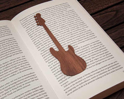 Boekenlegger Bass Gitaar Walnoot.