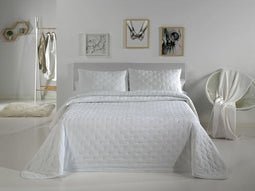 Bouti sprei + CUSHION DOTS PC