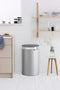 Brabantia Touch Bin Prullenbak - 40 liter - Metallic Grey/Brilliant Steel deksel