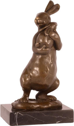 BRONZEN BEELD VAN EEN KONIJN MET JONG