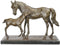 BRONZEN BEELD VAN EEN PAARD EN VEULEN