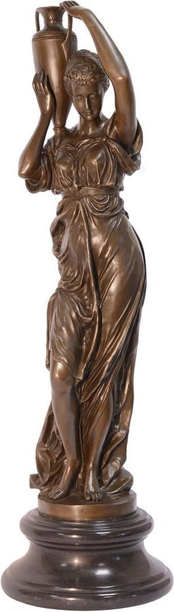 BRONZEN BEELD VAN HEBE MET URN